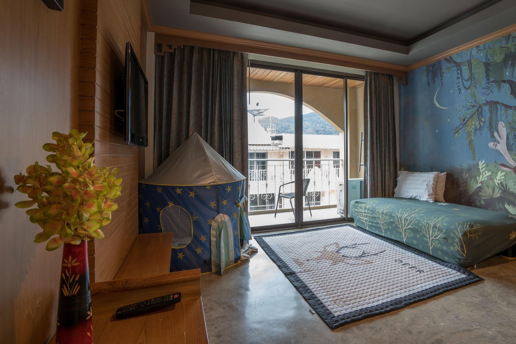 Hotel Minatale Phuket Patong Esterno foto