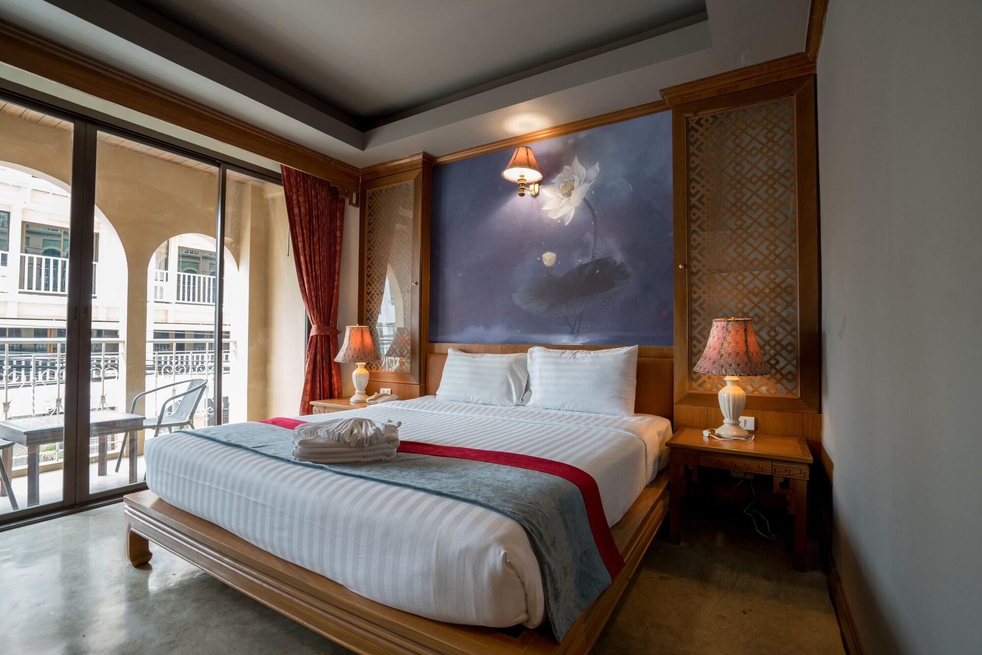 Hotel Minatale Phuket Patong Esterno foto