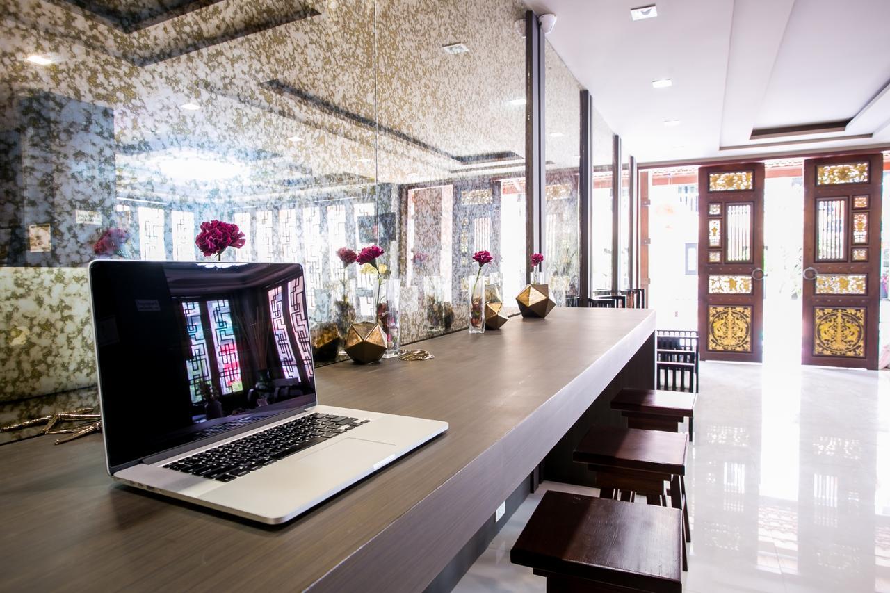 Hotel Minatale Phuket Patong Esterno foto