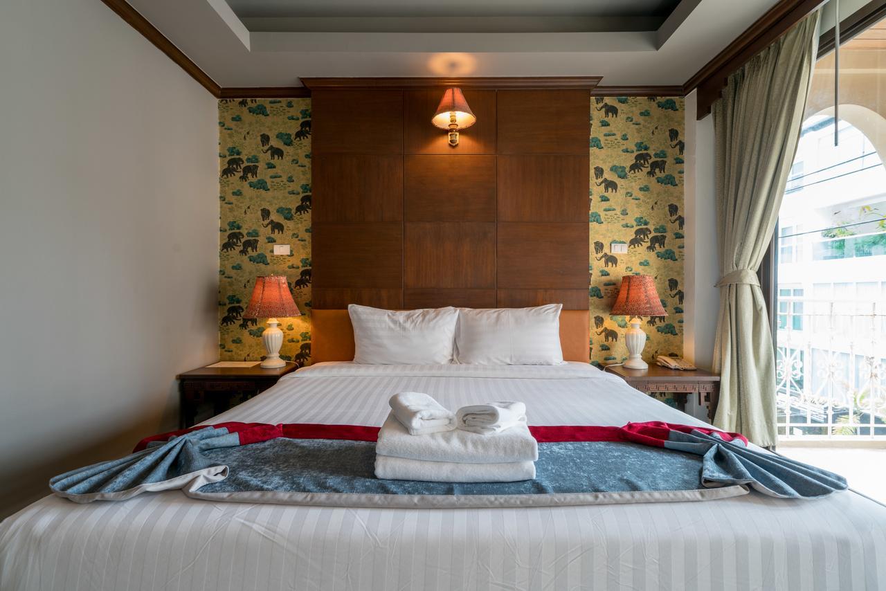 Hotel Minatale Phuket Patong Esterno foto