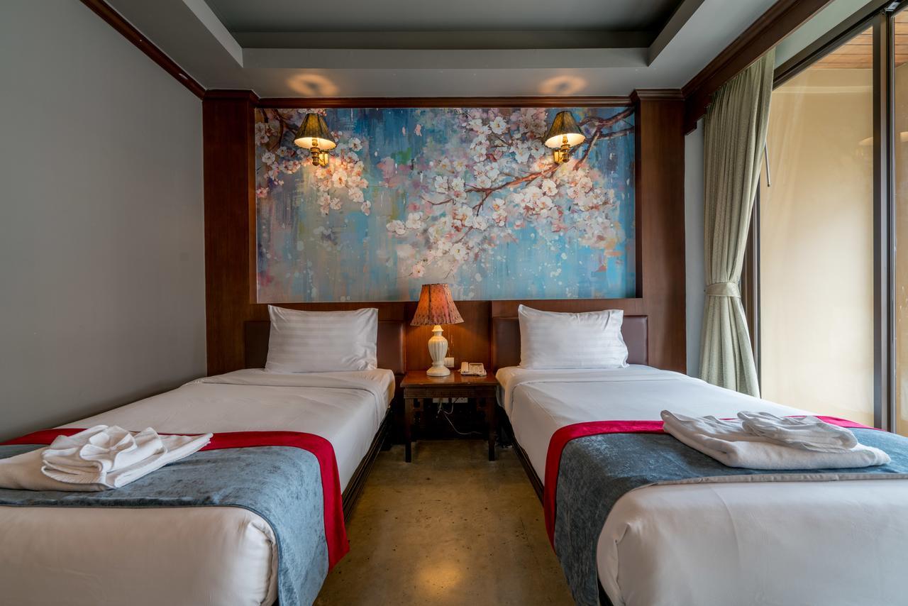 Hotel Minatale Phuket Patong Esterno foto