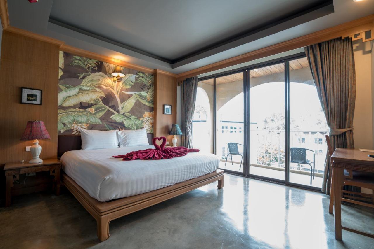 Hotel Minatale Phuket Patong Esterno foto
